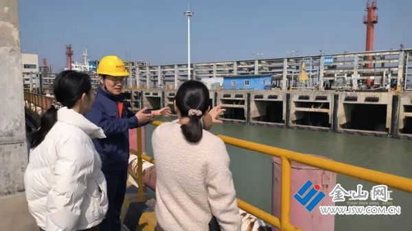 01f61aaaf8aab6e036a256c307ddf47372.jpg@fSdWBtBst3IcG8c2hYYeY_caWLmJFwh1xtnvxEqkRiQ@rs_fill_720_0@g_sm@q_75@